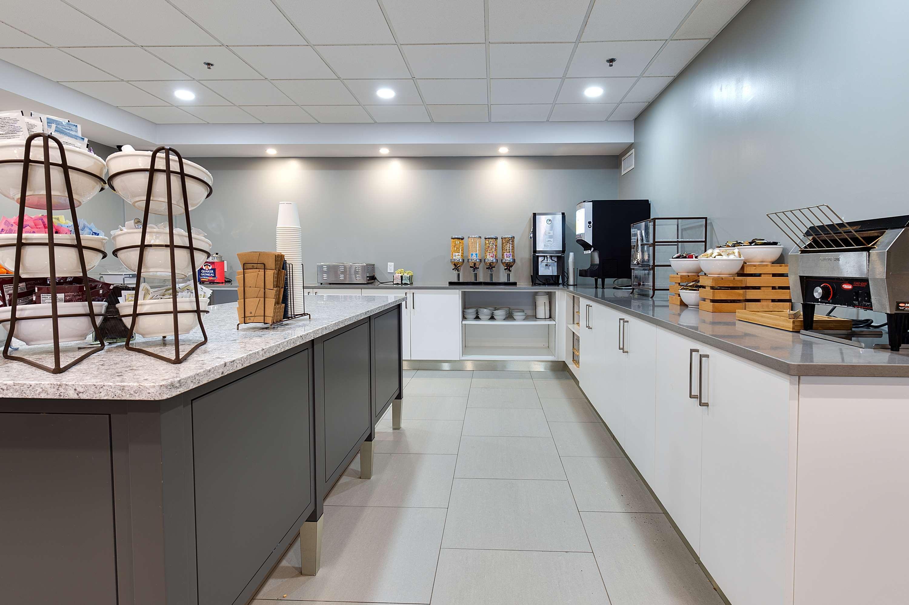 Hotel Country & By Radisson, Falls, On 3*