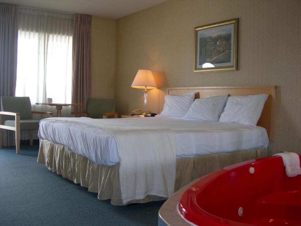 Country & By Radisson, Falls, On Hotel Niagara Falls